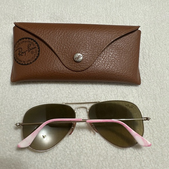 Rayban Aviator Sunglasses - Picture 2 of 2